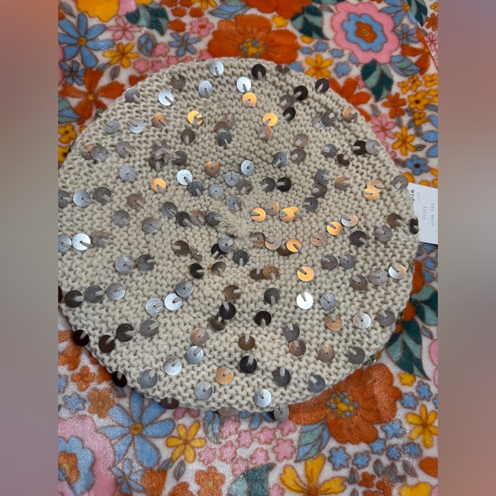 NWT Free People Beret